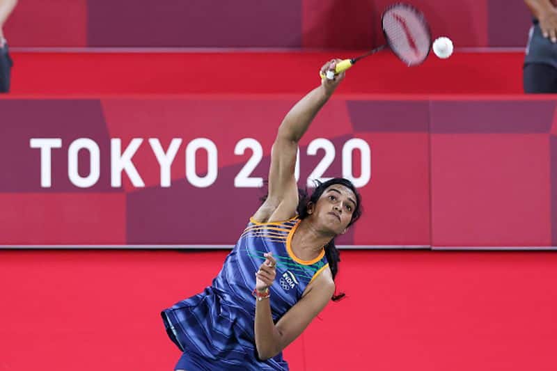 pv sindhu qualifies for round of 16 in tokyo olympics