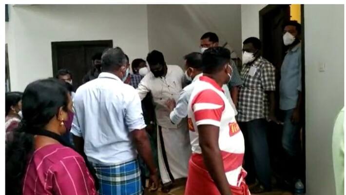 case against cpm leaders for attacking doctor at Kuttanad case against cpm leaders for attacking doctor at Kuttanad