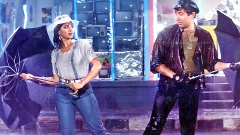 Sridevi had 103 degree fever while shooting for chaalbaaz Movie Song KPG