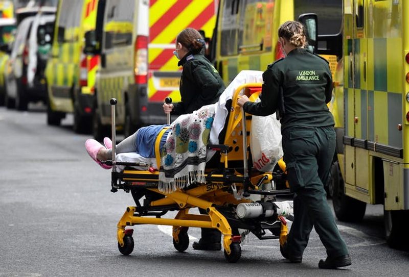 coronavirus outbreak new covid variant found in uk bsm