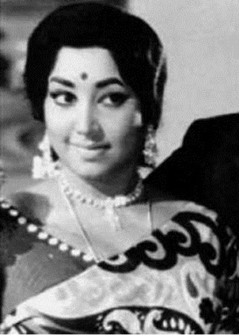 vetaran senior actress jayanthi versatile career ntr comment arj