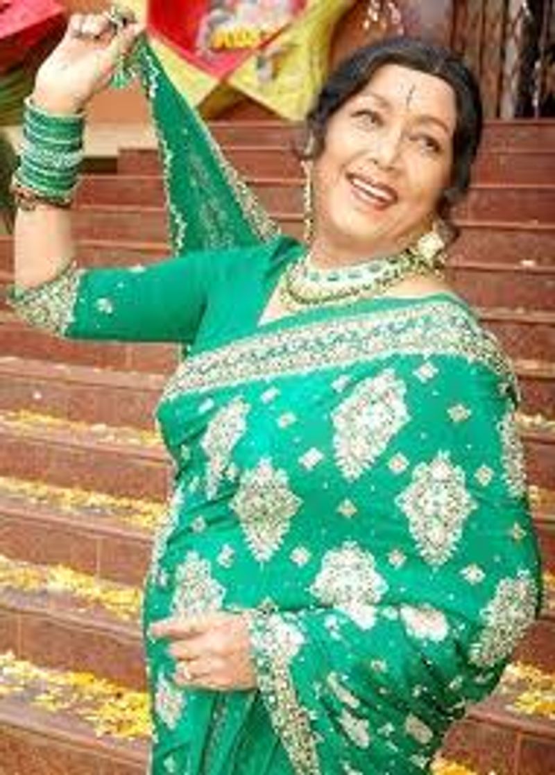 vetaran senior actress jayanthi versatile career ntr comment arj