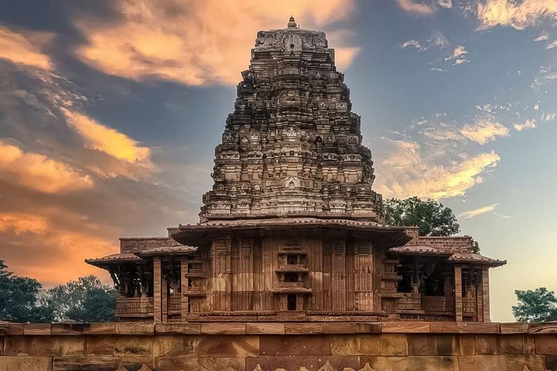 Telangana Kakatiya Rudreshwara Ramappa Temple is a UNESCO World Heritage Site