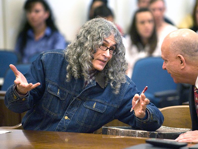 Dating Game Killer Alcala, accused of murdering 130 people, dies in US - bsb