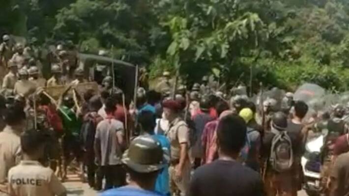 six cops dead in clashes in Assam - Mizoram border six cops dead in clashes in Assam - Mizoram border