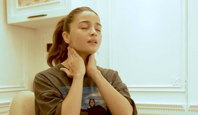 Alia Bhatt reveals the first thing she uses on her face in the morning to remove puffiness dpl