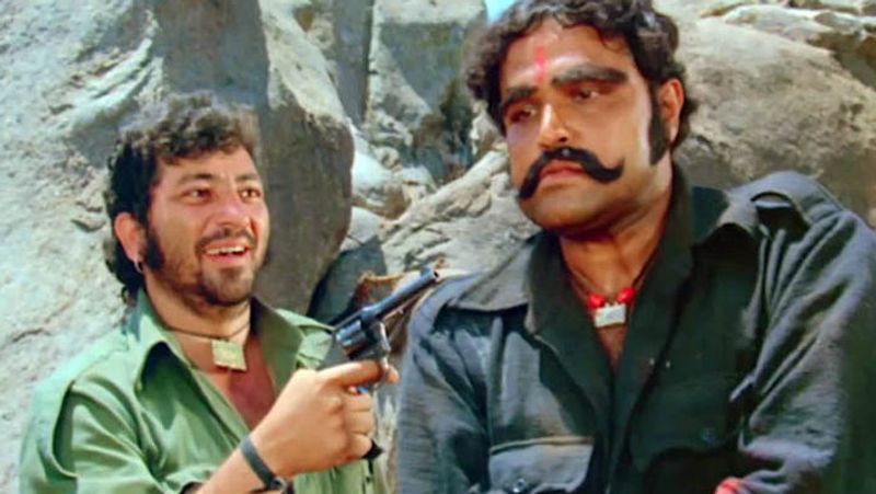 amjad khan death anniversary life facts about film sholay villain gabbar singh KPJ