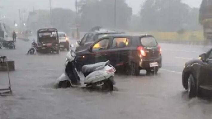 gulab cyclone effect... today very heavy rains in andhra pradesh gulab cyclone effect... today very heavy rains in andhra pradesh