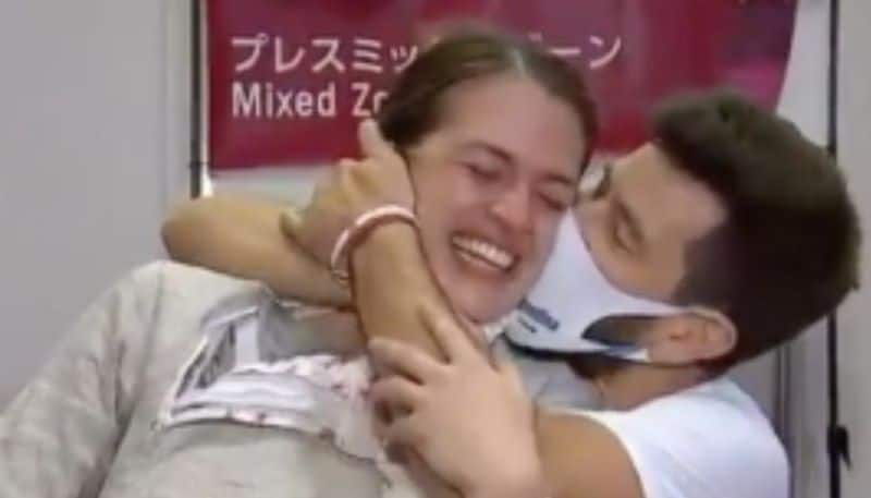 Watch Video Argentine fencer Maria Belen Perez Maurice accepted a marriage proposal