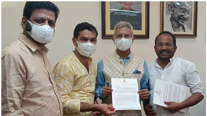 s jaishankar assures interventions for solving travel crisis faced by expats s jaishankar assures interventions for solving travel crisis faced by expats