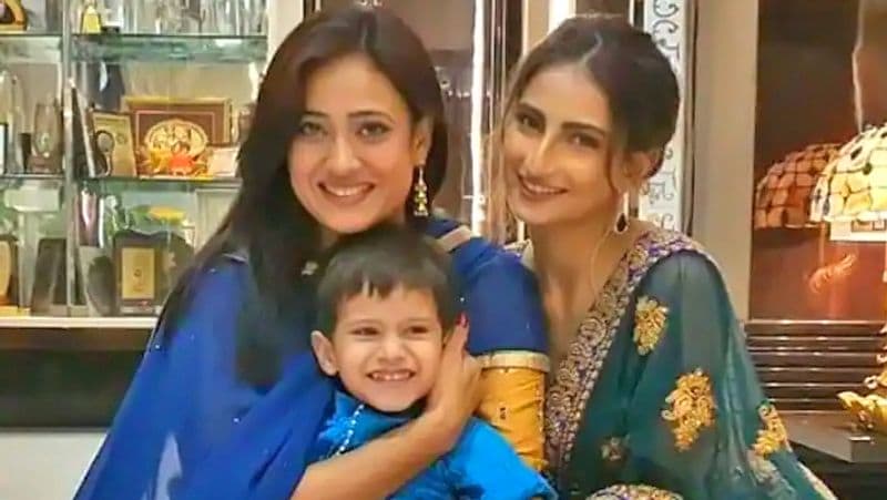 Shweta Tiwari daughter Palak Tiwari meet father Raja Chaudhary, looks happy in his company KPG