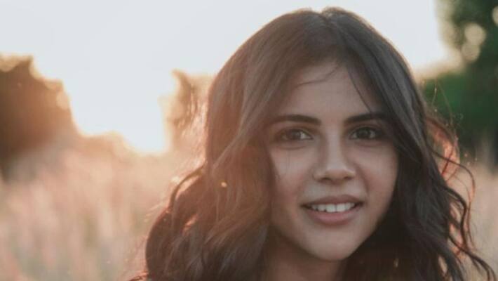 Kalyani Priyadarshan share her photo Kalyani Priyadarshan share her photo