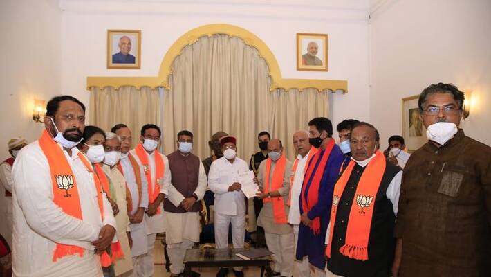 4 Reasons Behind BJP High Command Selected Basavaraj Bommai as new Chief minister of karnataka mah 4 Reasons Behind BJP High Command Selected Basavaraj Bommai as new Chief minister of karnataka mah