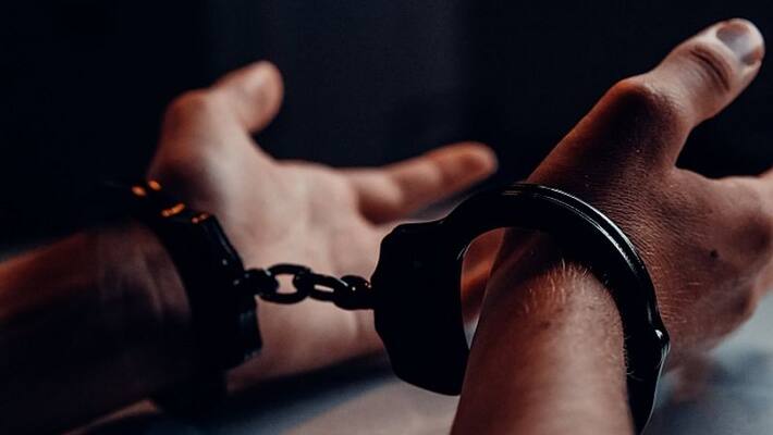 bank scam: former RSS leader arrested in Cherpulassery bank scam: former RSS leader arrested in Cherpulassery
