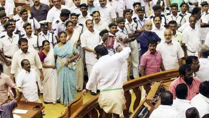 Kerala Assembly LDF MLA ruckus case...Supreme Court rejects Kerala Assembly LDF MLA ruckus case...Supreme Court rejects