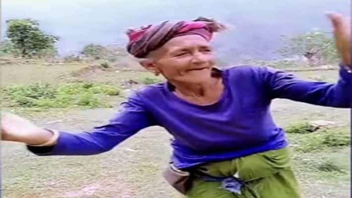 78-Year-Old Grandmother Fulfills Childhood Dream; Becomes Dancing Sensation - bsb 78-Year-Old Grandmother Fulfills Childhood Dream; Becomes Dancing Sensation - bsb