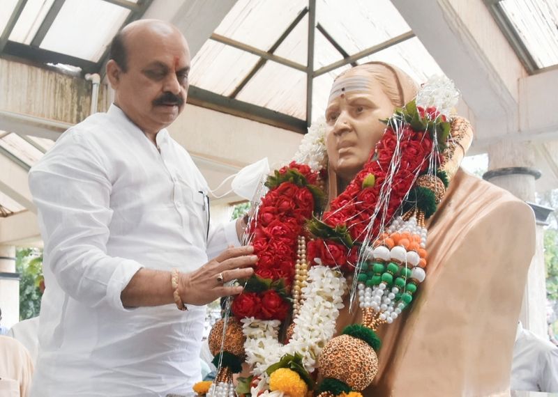 CM Basavaraj Bommai Talks Over Hubballi Dharwad grg