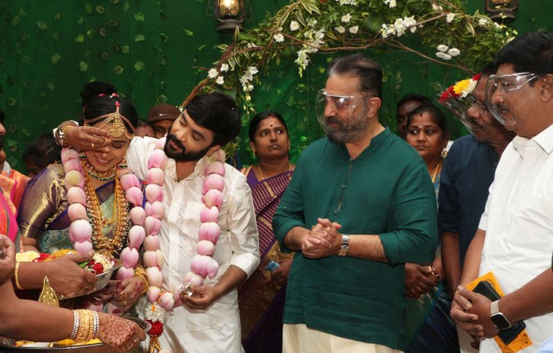 snehan and kannigha marriage photos goes viral