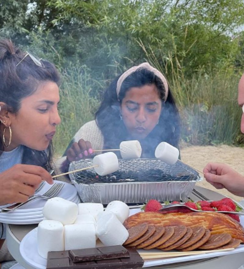Pics From Priyanka Chopras London Summer Photo Dump Are All Things Wow dpl