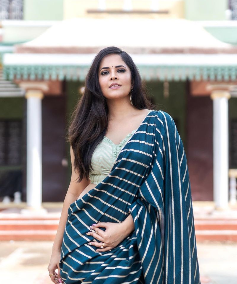 i am not perfect jabardasth anchor anasuya sensational and bold post shaking internet arj