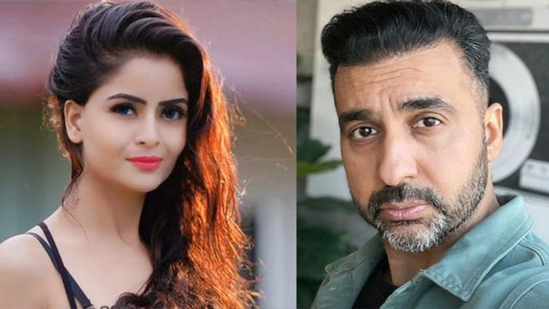 after defending Raj Kundra Pornography case Gehana vasisth goes nude for instagram live session BRD
