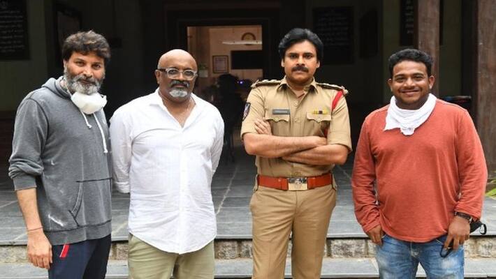 shocking remuneration for director srinivas for pawan kalyan bheemla nayak shocking remuneration for director srinivas for pawan kalyan bheemla nayak