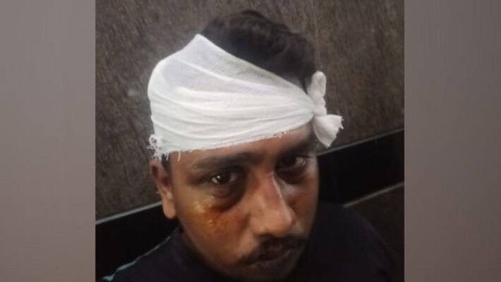 Four Shiv Sena workers arrested for assaulting delivery person in Mumbai Four Shiv Sena workers arrested for assaulting delivery person in Mumbai
