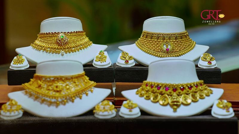 gold silver price today : on august 12 mcx gold cheaper by rs 2100 per 10 gram so far this month