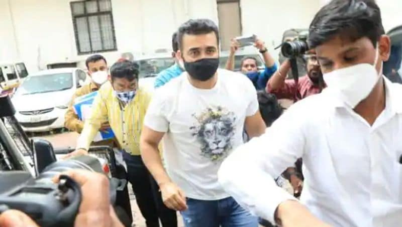 Bad decisions and New endings Shilpa Shetty s latest post is all about life lessons amidst Raj Kundra controversy BRD