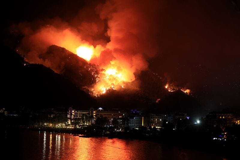Three dead Wildfires in Turkey 1500 acres of farmland destroyed by fire