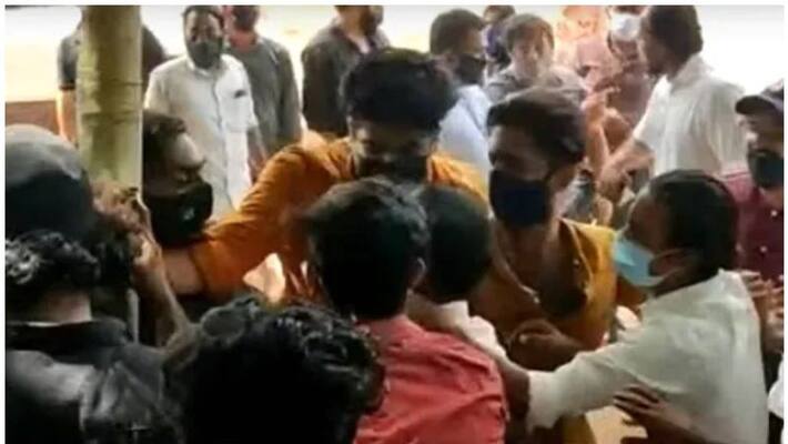 clash in vaccination centre at kasaragod clash in vaccination centre at kasaragod
