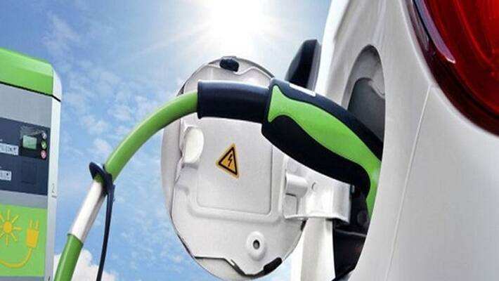CESL signed agreement with HPCL for setting up Electric Vehicle Charging Station in several cities CESL signed agreement with HPCL for setting up Electric Vehicle Charging Station in several cities
