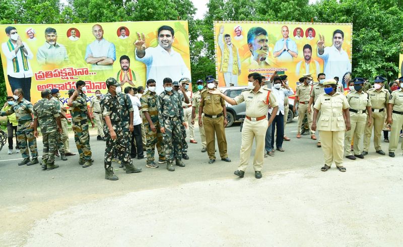 tdp leader vangalapudi anitha arrested at telugu desam party head office in mangalagiri ksp