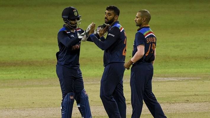 bcci is worrying for varun chakravarthy knee pain ahead of t20 world cup bcci is worrying for varun chakravarthy knee pain ahead of t20 world cup