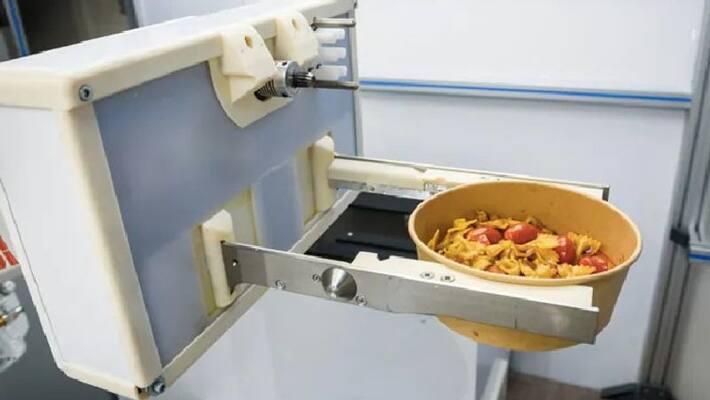 robots for cooking and serving food robots for cooking and serving food