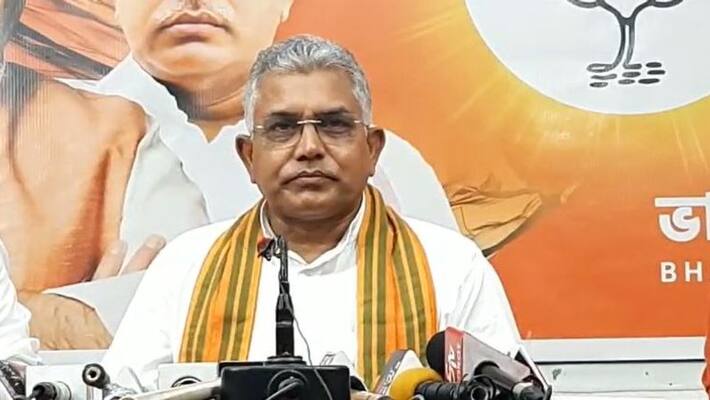 Dilip ghosh has no information about resignation of Babul Supriyo bmm Dilip ghosh has no information about resignation of Babul Supriyo bmm