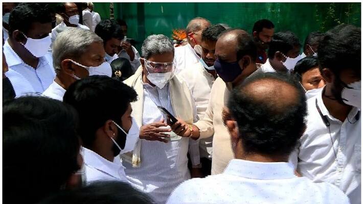 congress may choose opposition leader from Lingayat community congress may choose opposition leader from Lingayat community
