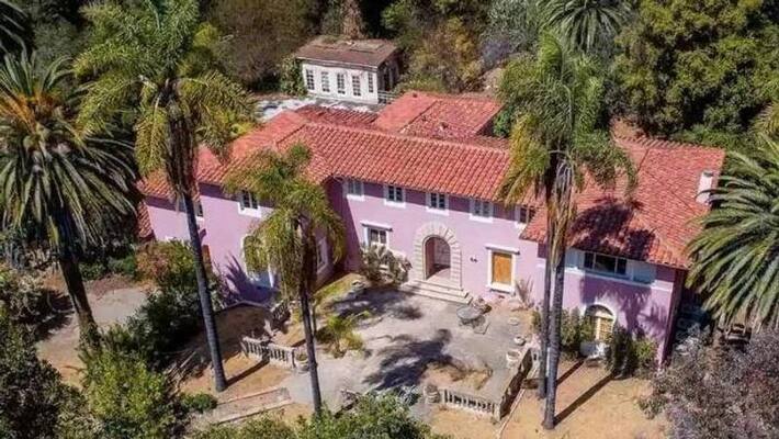 Ibrahim bin Ladens mansion for sale Ibrahim bin Ladens mansion for sale