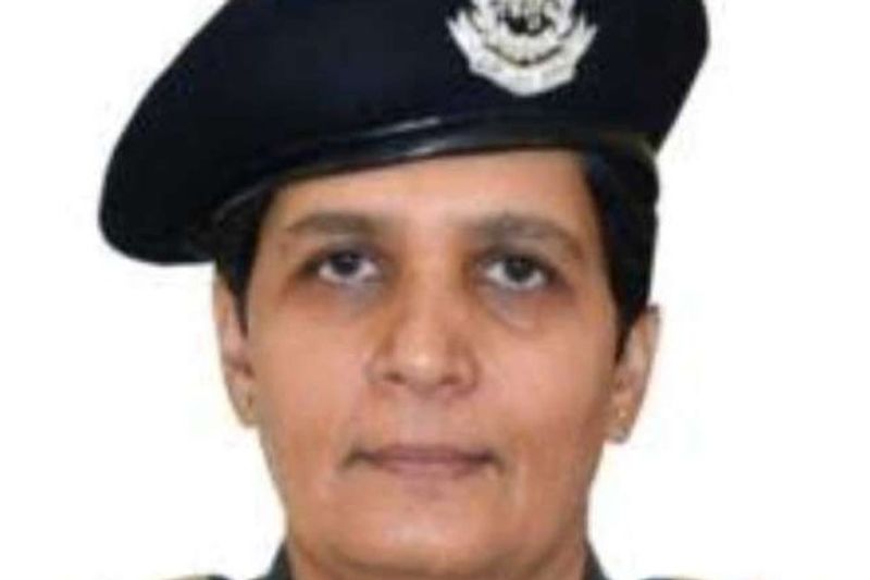 ips sonali mishra first woman commander posted security on pak borde punjab
