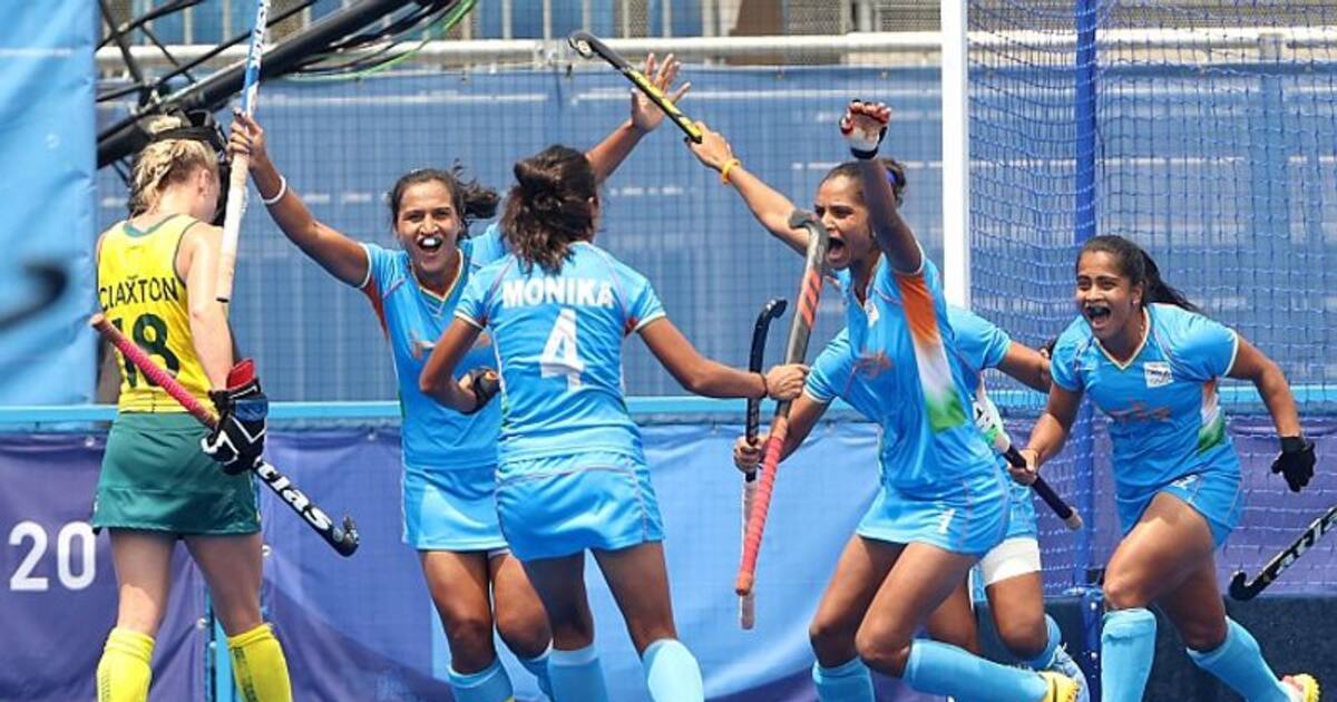 India defeats Australia 1-0 in women's hockey to advance to the first semifinals in Tokyo 2020.