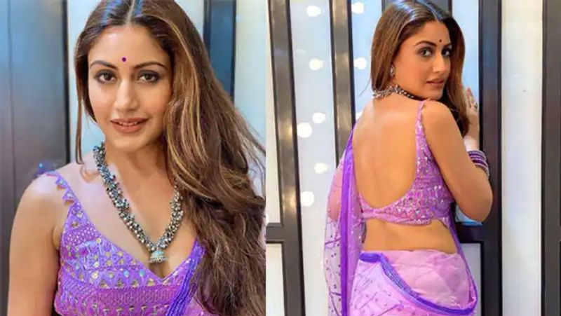 Ishqbaaz actress Surabhi Chandana gave a killer pose in Beach