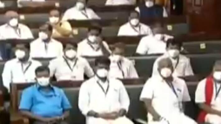 Annamalai at Karunanidhi film opening ceremony .. Seat near Thiruma .. Sentiment DMK. Annamalai at Karunanidhi film opening ceremony .. Seat near Thiruma .. Sentiment DMK.