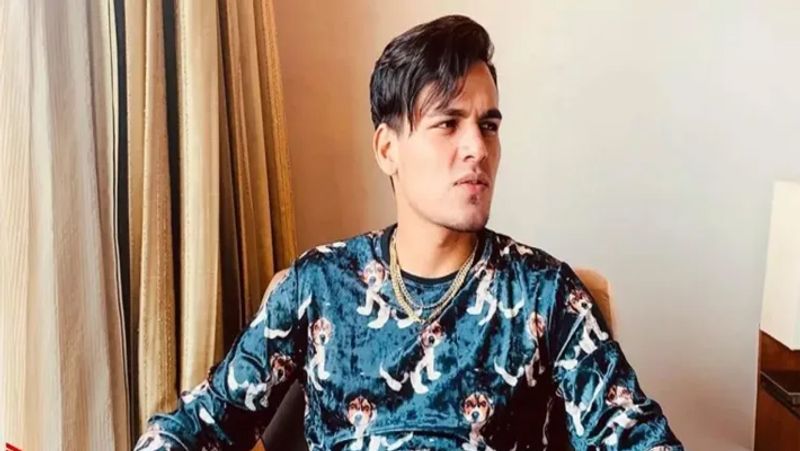 Rahul Chahar Birthday: know about cricketer's personal life and struggle