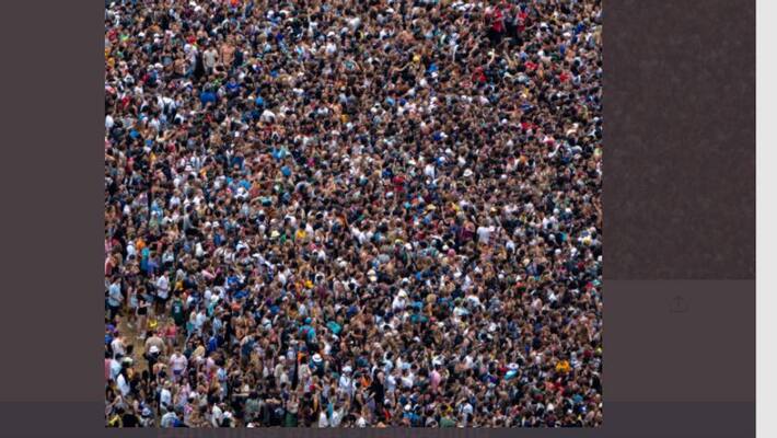 Crowded Lollapalooza music festival go maskless see reactions gcw Crowded Lollapalooza music festival go maskless see reactions gcw