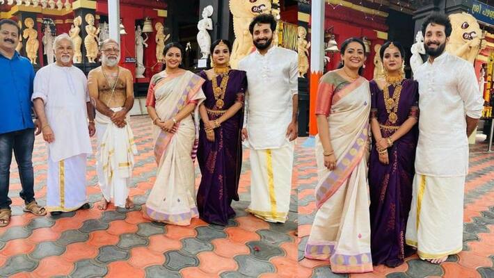 kudumbavilakku malayalam serial actor noobin johny shared his onscreen marriage photos kudumbavilakku malayalam serial actor noobin johny shared his onscreen marriage photos