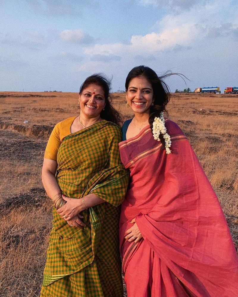 malavika mohan 28th birthday special photo gallery