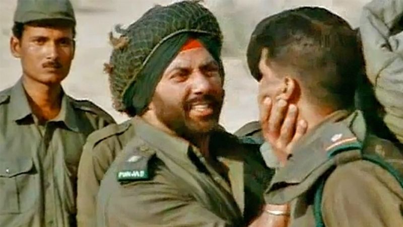 Mother India to Kesari, after watching these 15 films on independence, enthusiasm fill us with pride