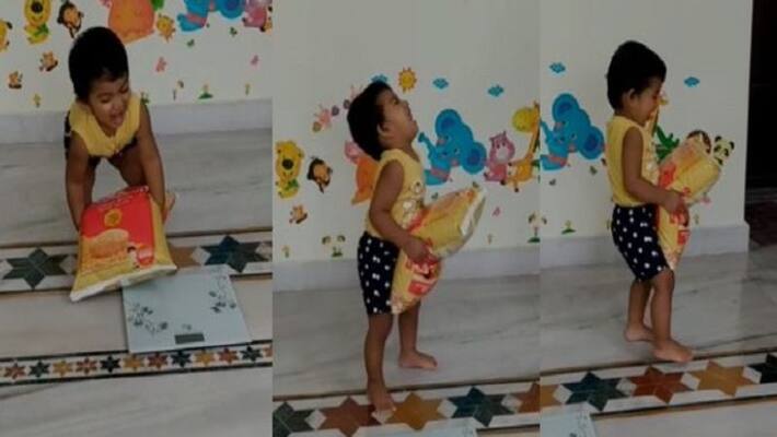 20-month-old baby has earned a place in the International Book of Records in hyderabad 20-month-old baby has earned a place in the International Book of Records in hyderabad