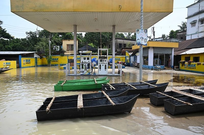 1225 villages were isolated in Madhya Pradesh Flood 2021