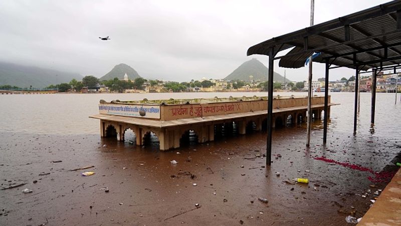 1225 villages were isolated in Madhya Pradesh Flood 2021